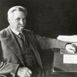 Šimtmečio istorijos. Antrasis Lietuvos banko valdytojas Vladas Stašinskas