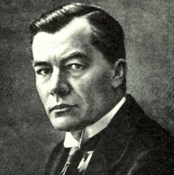 Šimtmečio istorijos. Kajetonas Sklėrius