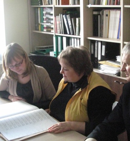 Pinigų muziejaus specialistai su Baltarusijos Nacionalinio banko muziejaus vedėja