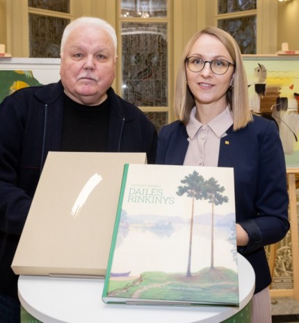 Albumo sudarytojai: Asta Ravaitytė-Kučinskienė ir Viktoras Liutkus