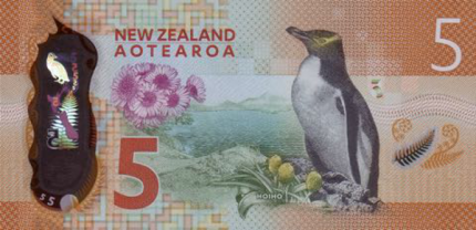 2015 m. laidos N. Zelandijos 5 dolerių banknoto reversas