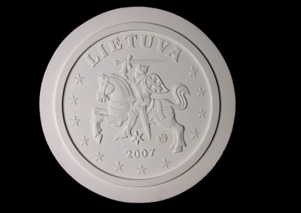 Eurų monetų nacionalinės pusės konkursinis modelis 2004 m. III vieta, dailininkas Gediminas Karpavičius