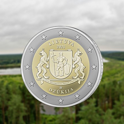 An armoured soldier and two lynxes on the euro coin dedicated to Dzūkija