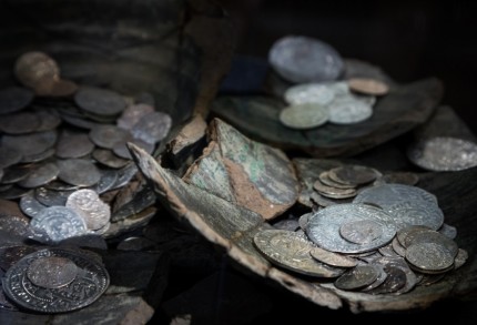 Vilnius 700. Treasures of Vilnius